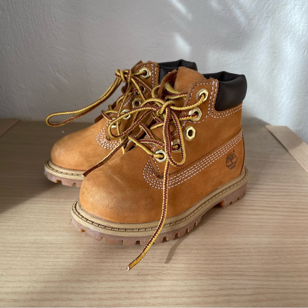 ToddlerTimberlands, Size 5, in great condition!